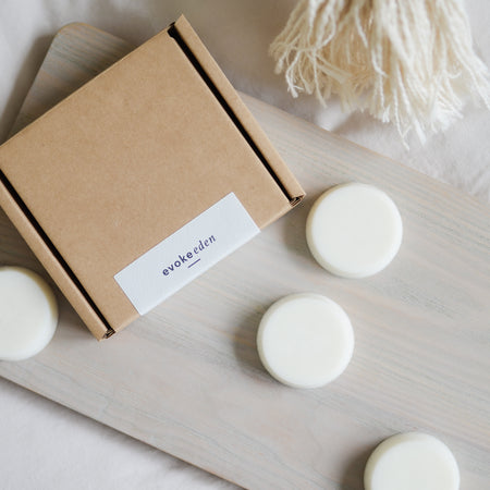 wax melts, eco-friendly, vegan friendly, rapeseed + coconut wax, no dyes, no artificial colours, lemongrass, ginger, gift, gifts