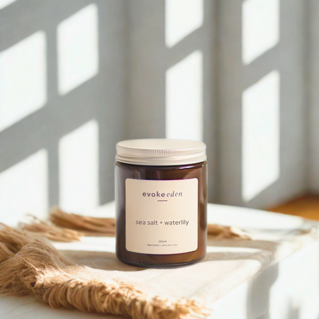 luxury vegan friendly candle with sea salt and waterlily hand-poured in the UK