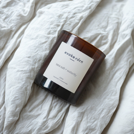 luxury eco friendly candle with sea salt and waterlily hand-poured in the UK