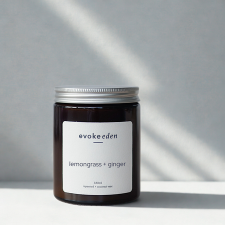 luxury vegan friendly candle with lemongrass and ginger hand-poured in the UK