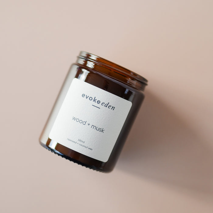 wood, mosses, musk, Scented Candle, Coconut Wax, Rapeseed Wax, Eco friendly candle, clean burning, vegan friendly, reusable jar, cotton bag, sustainable packaging, plastic free, gift idea